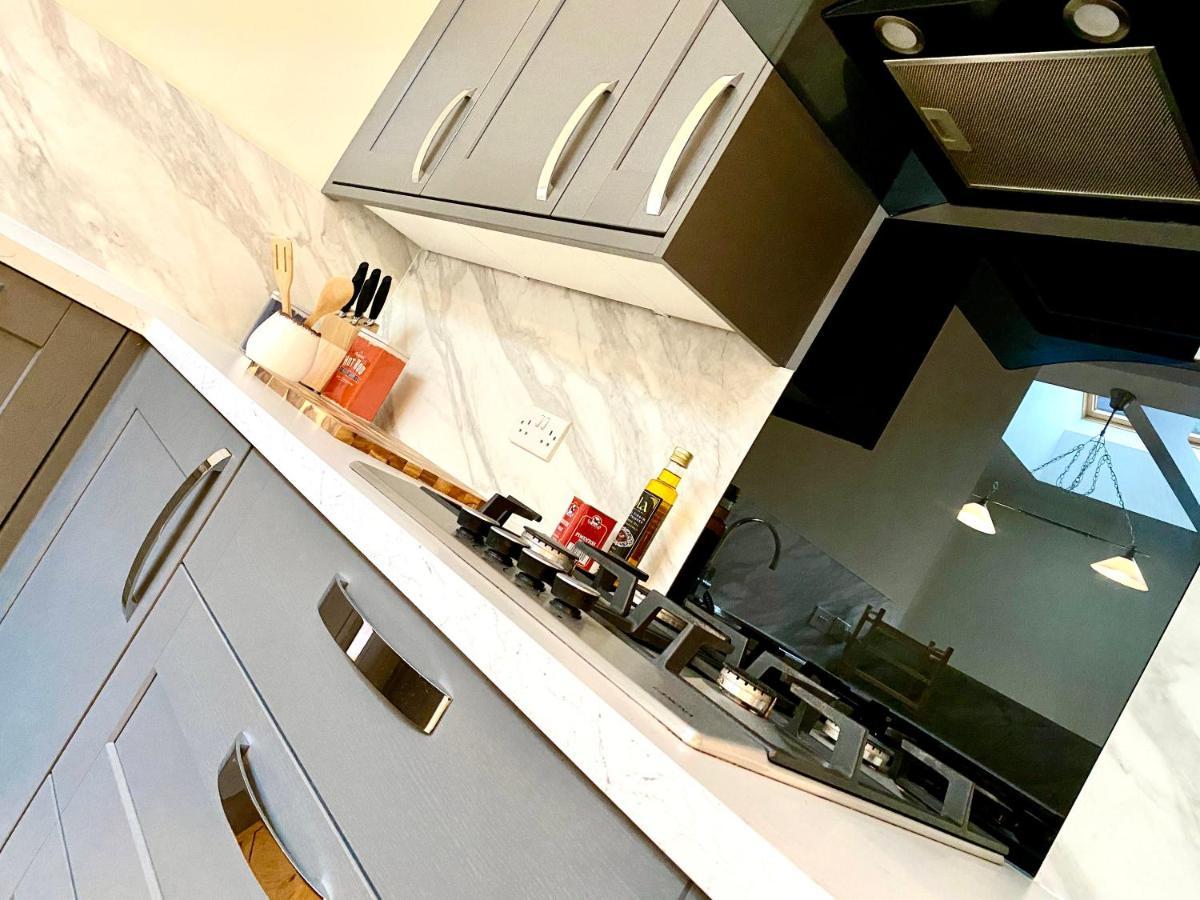 Serviced Accommodation Moray Lesmurdie House, Elgin - Free Parking, Free Wifi Екстериор снимка