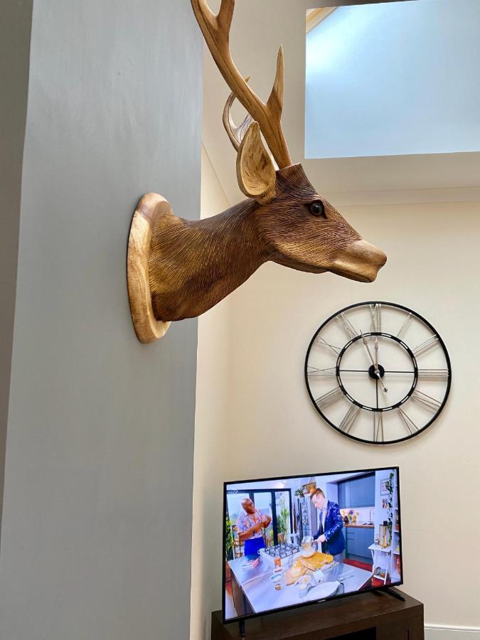 Serviced Accommodation Moray Lesmurdie House, Elgin - Free Parking, Free Wifi Екстериор снимка