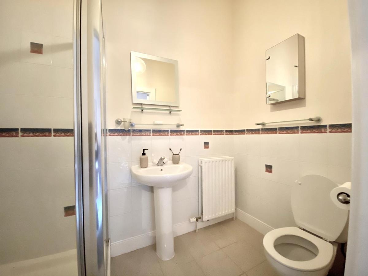 Serviced Accommodation Moray Lesmurdie House, Elgin - Free Parking, Free Wifi Екстериор снимка
